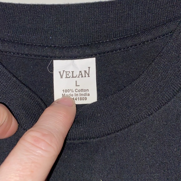 Red hot chilli peppers 🌶️ graphic tee shirt size large - Picture 2 of 3